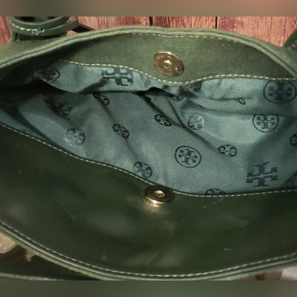 Tory Burch Bag - Picture 7 of 9